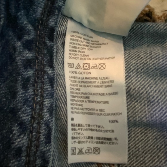 Tommy Bahama Men’s Dark Wash Denim Jeans Standard Strait Leg Measures 32x30 - Picture 10 of 11